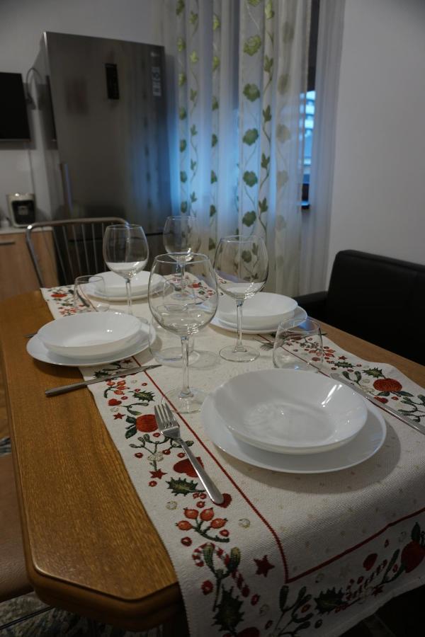 Xili'S Home Sweet Home Brasov Ngoại thất bức ảnh